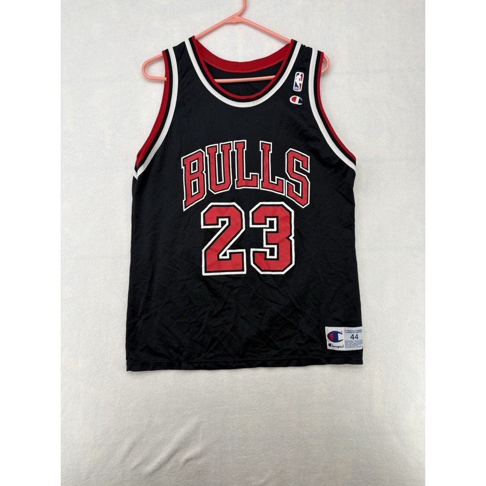 Vintage Champion Michael Jordan Chicago Bulls Jersey Black 23 NBA Size 44 USA